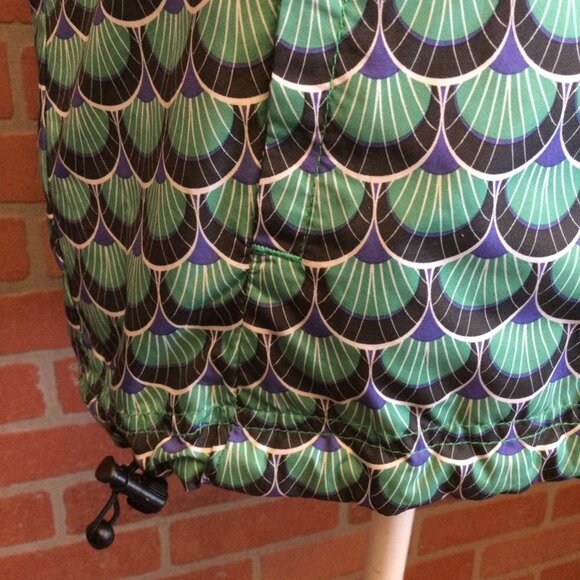 Peter Millar Women's reversible vest Size M Multi color peacock print - Picture 8 of 11